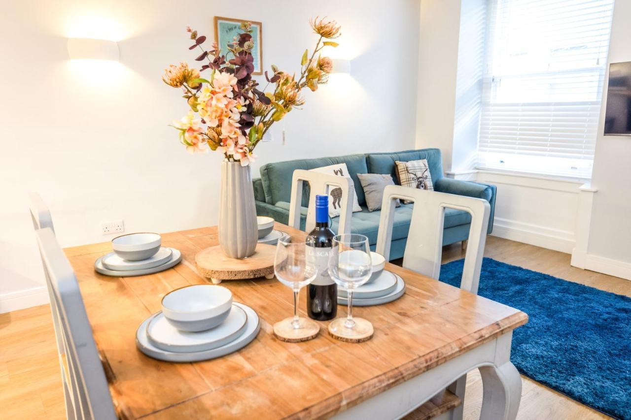 Luxury Modern 3 Bedroom Apartment In City Centre EDI Eksteriør bilde