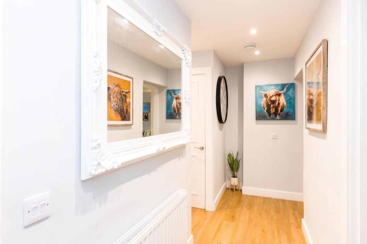 Luxury Modern 3 Bedroom Apartment In City Centre EDI Eksteriør bilde