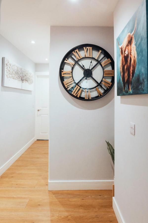 Luxury Modern 3 Bedroom Apartment In City Centre EDI Eksteriør bilde
