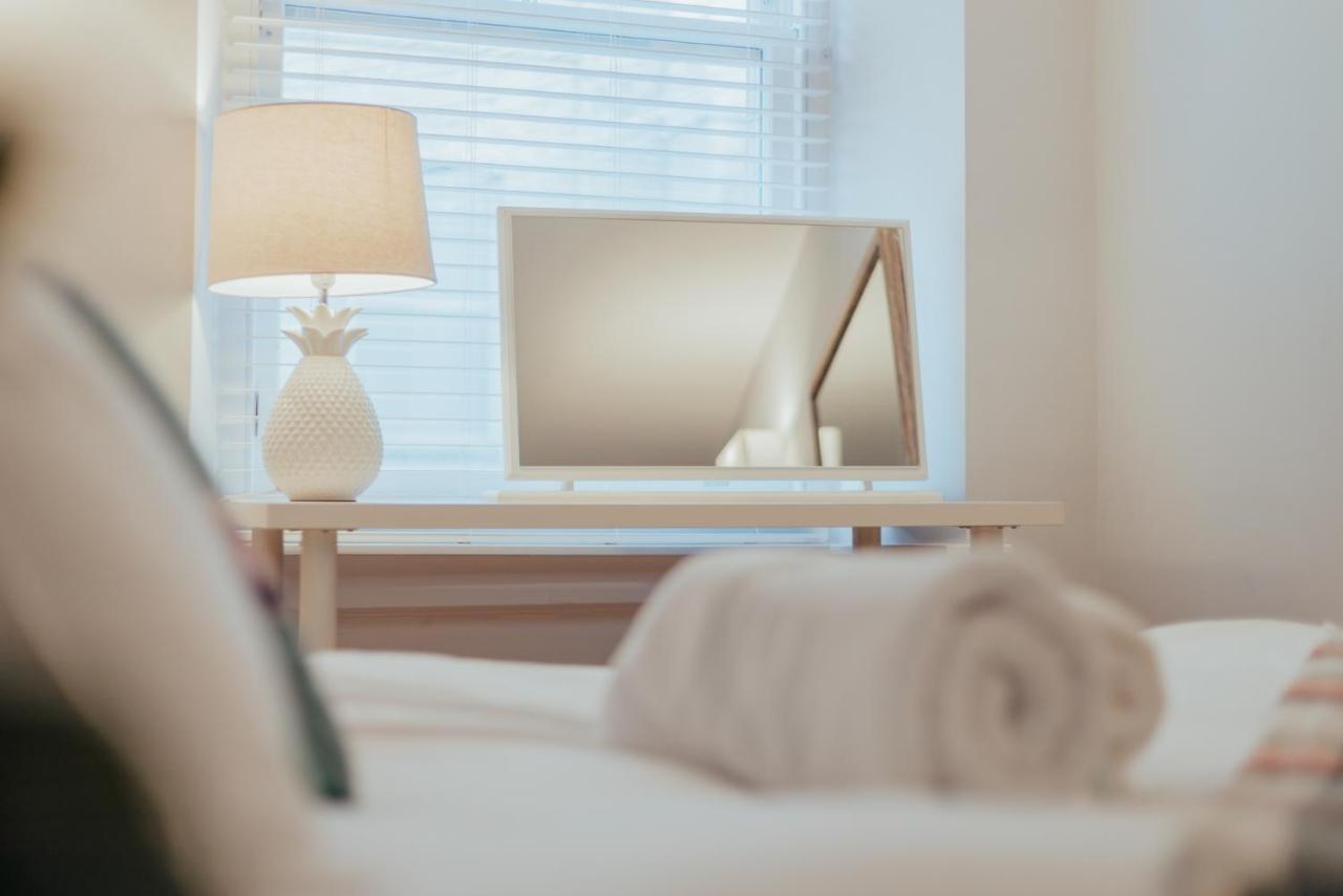 Luxury Modern 3 Bedroom Apartment In City Centre EDI Eksteriør bilde