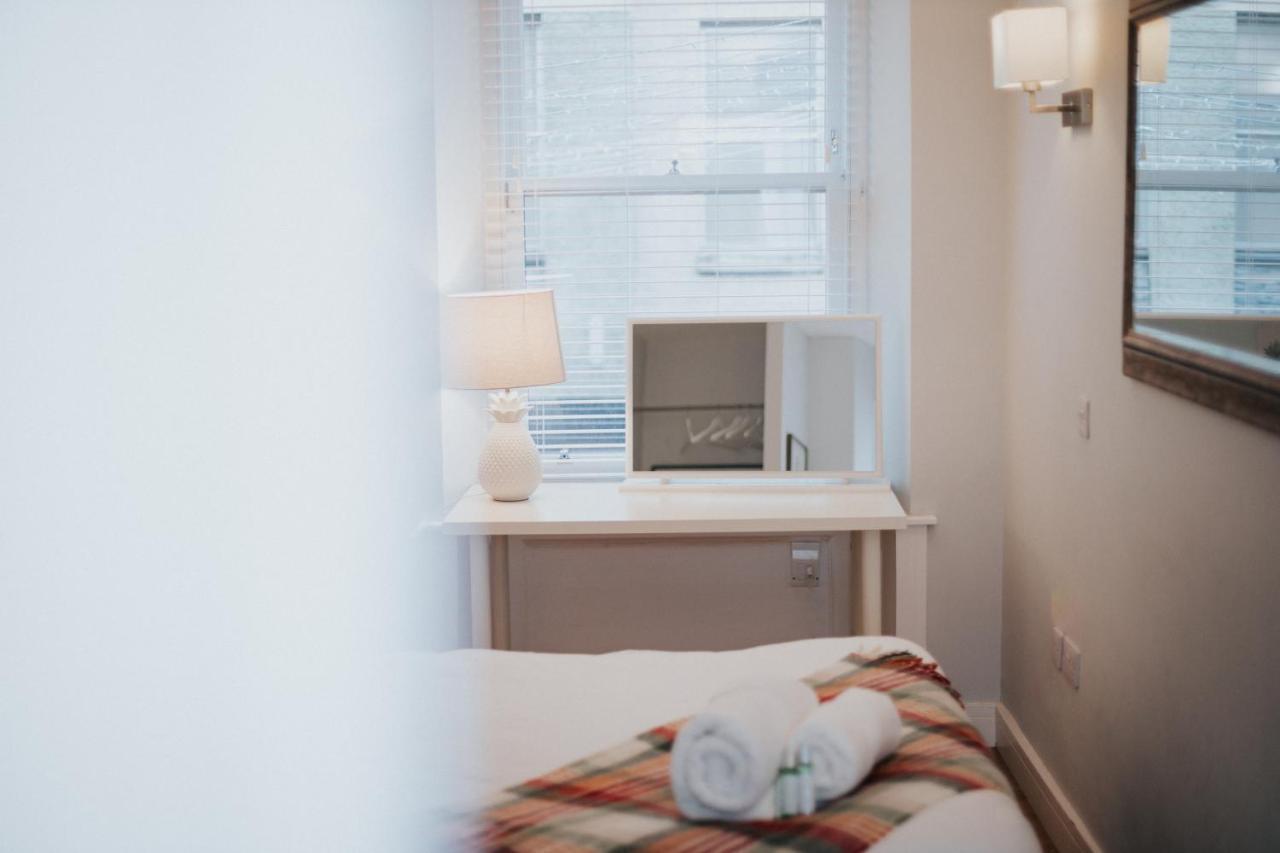 Luxury Modern 3 Bedroom Apartment In City Centre EDI Eksteriør bilde