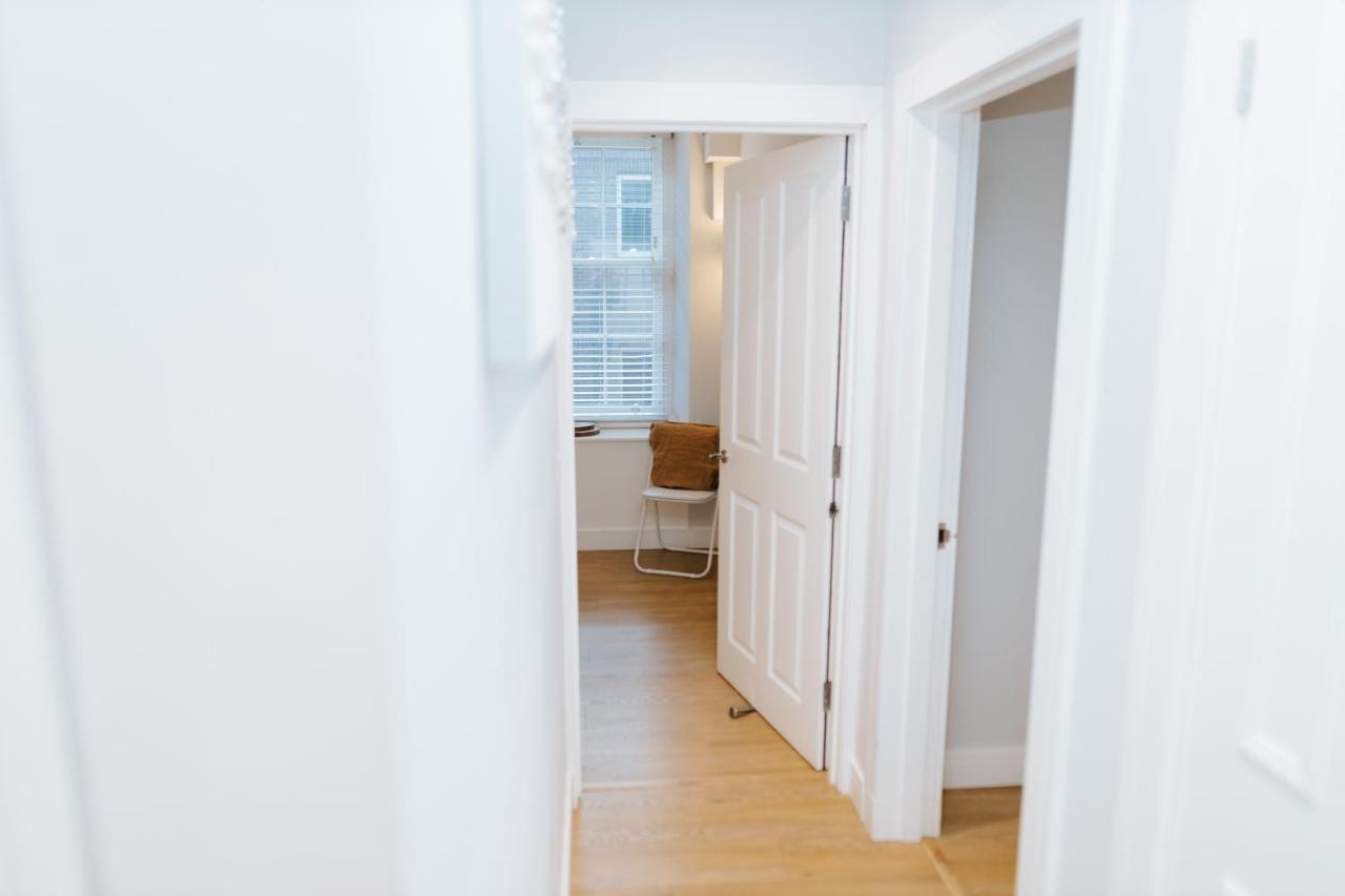 Luxury Modern 3 Bedroom Apartment In City Centre EDI Eksteriør bilde