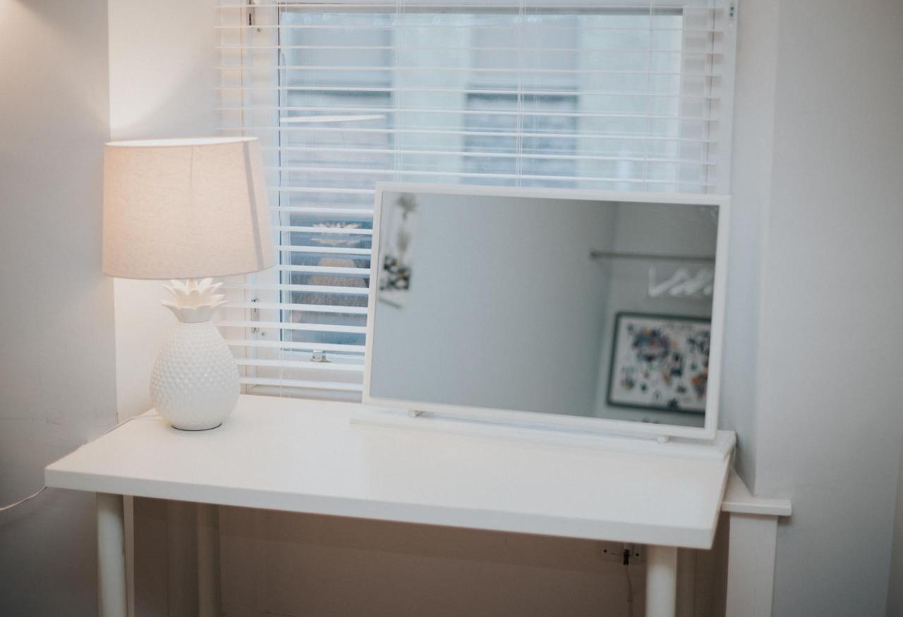 Luxury Modern 3 Bedroom Apartment In City Centre EDI Eksteriør bilde